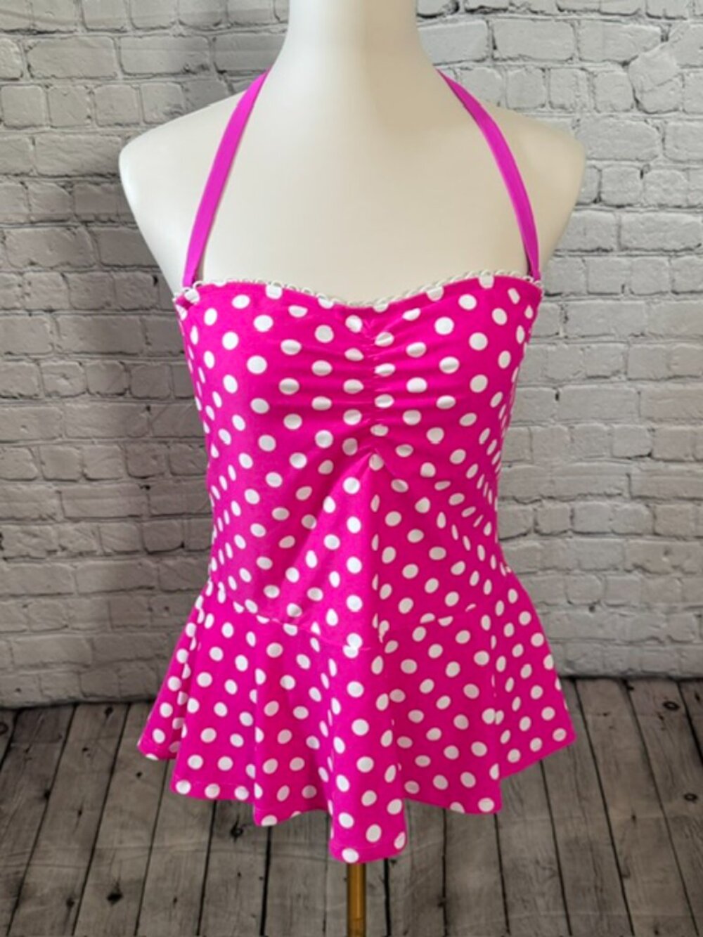 Crown & Ivy Pink White Polka Dot Peplum Tankini Top Bandeau L NWOT